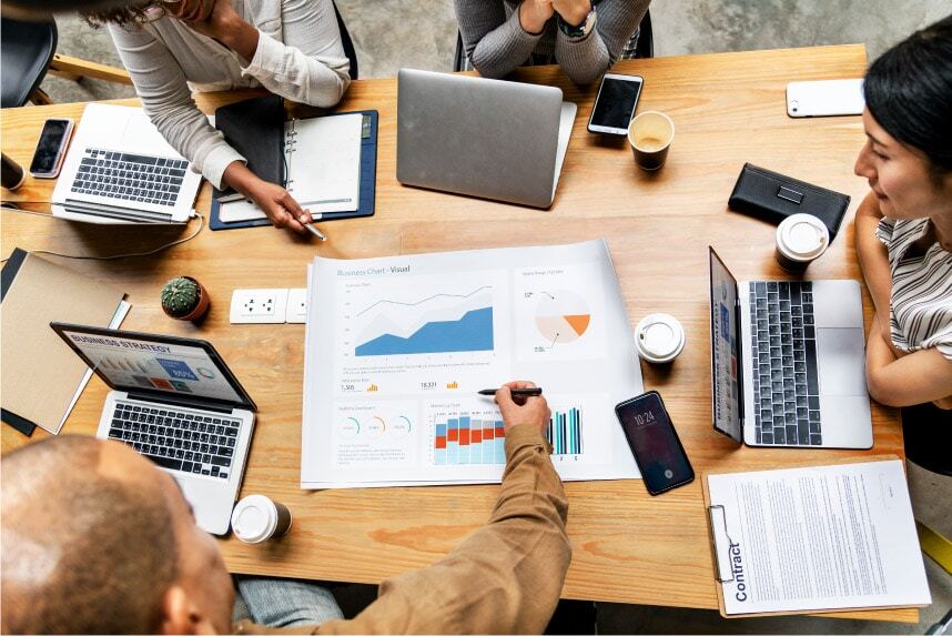 réunion de management préparant la certification ISO 50001